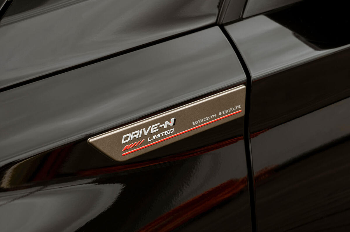 Hyundaii30DRIVE N detail Hyundaii30DRIVE N detail