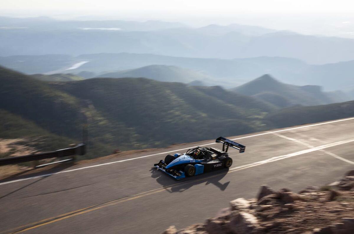 Robin Shute wins at Pikes Peak 2019