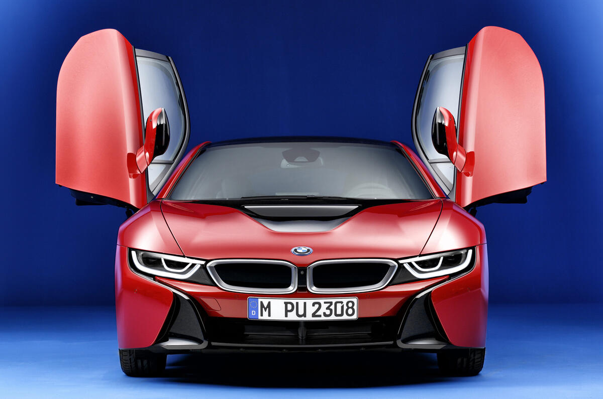 BMW i8 Protonic Red edition