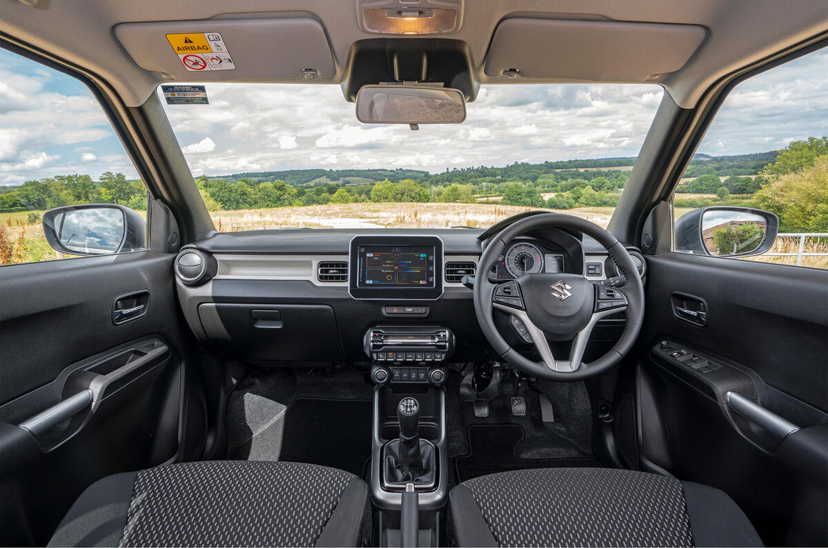 2020 Suzuki Ignis - dashboard 2020 Suzuki Ignis - dashboard