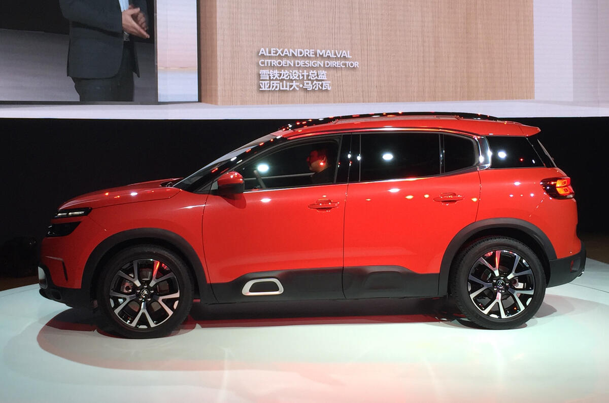 Citroen C5 Aircross SUV unveiled with hybrid tech