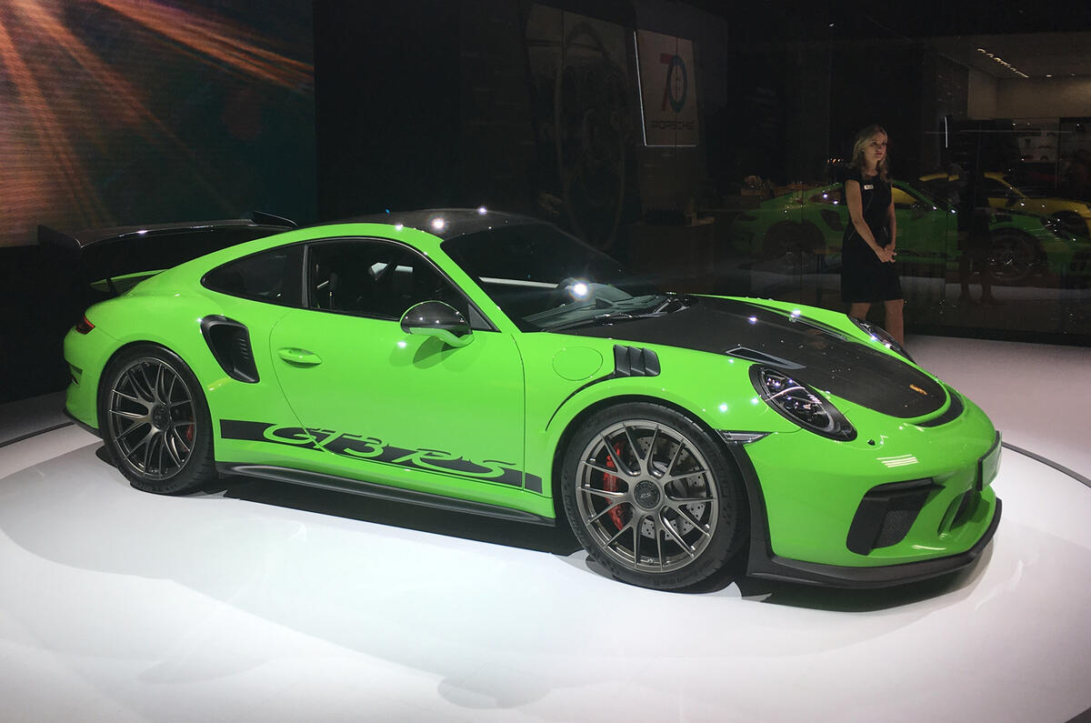 2018 Porsche 911 GT3 RS: Weissach pack revealed with 29kg weight loss