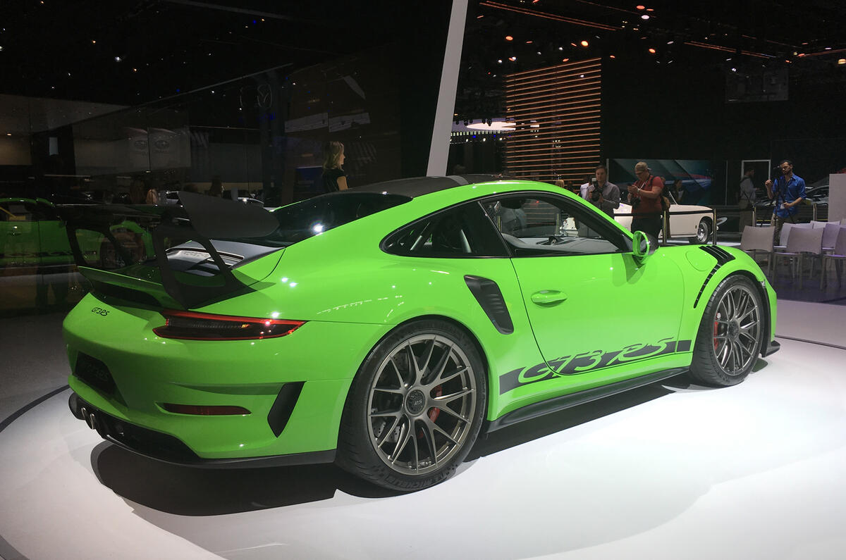 2018 Porsche 911 GT3 RS: Weissach pack revealed with 29kg weight loss