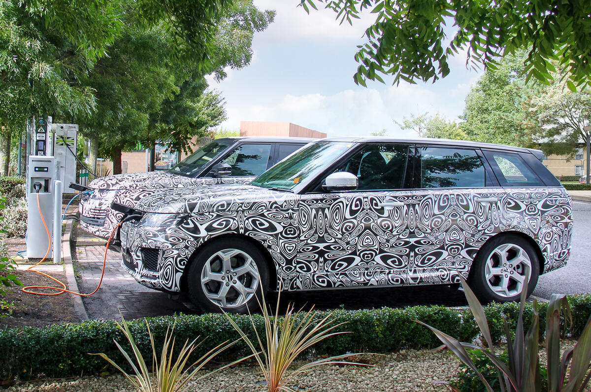 Range Rover plug-in hybrid confirmed for 2017 launch