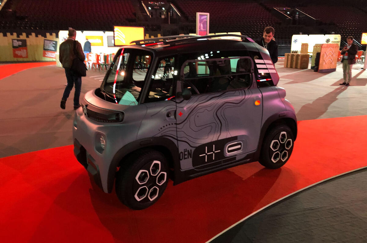 2020 Citroen Ami One reveal - side 2020 Citroen Ami One reveal - side