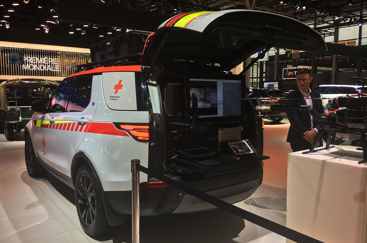 Land Rover SVO creates bespoke Red Cross Discovery