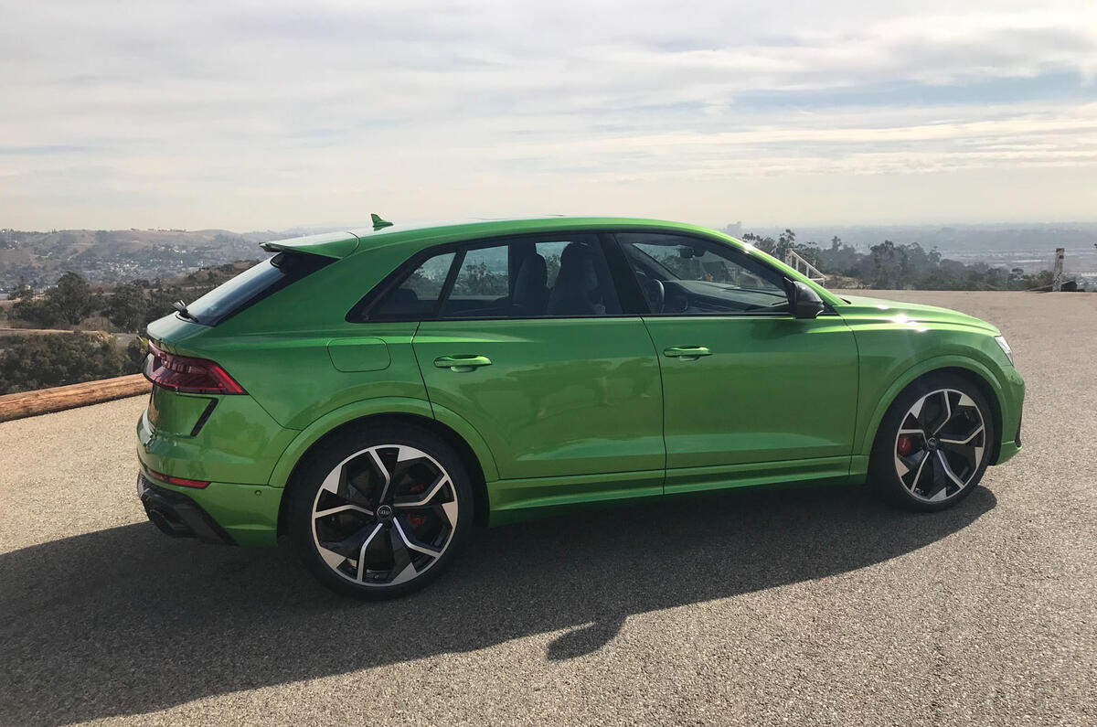 Audi RS Q8 at LA motor show 2019 - side