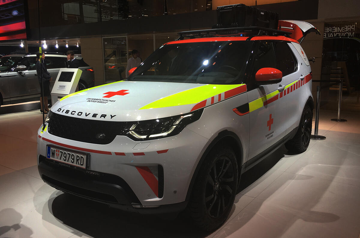 Land Rover SVO creates bespoke Red Cross Discovery