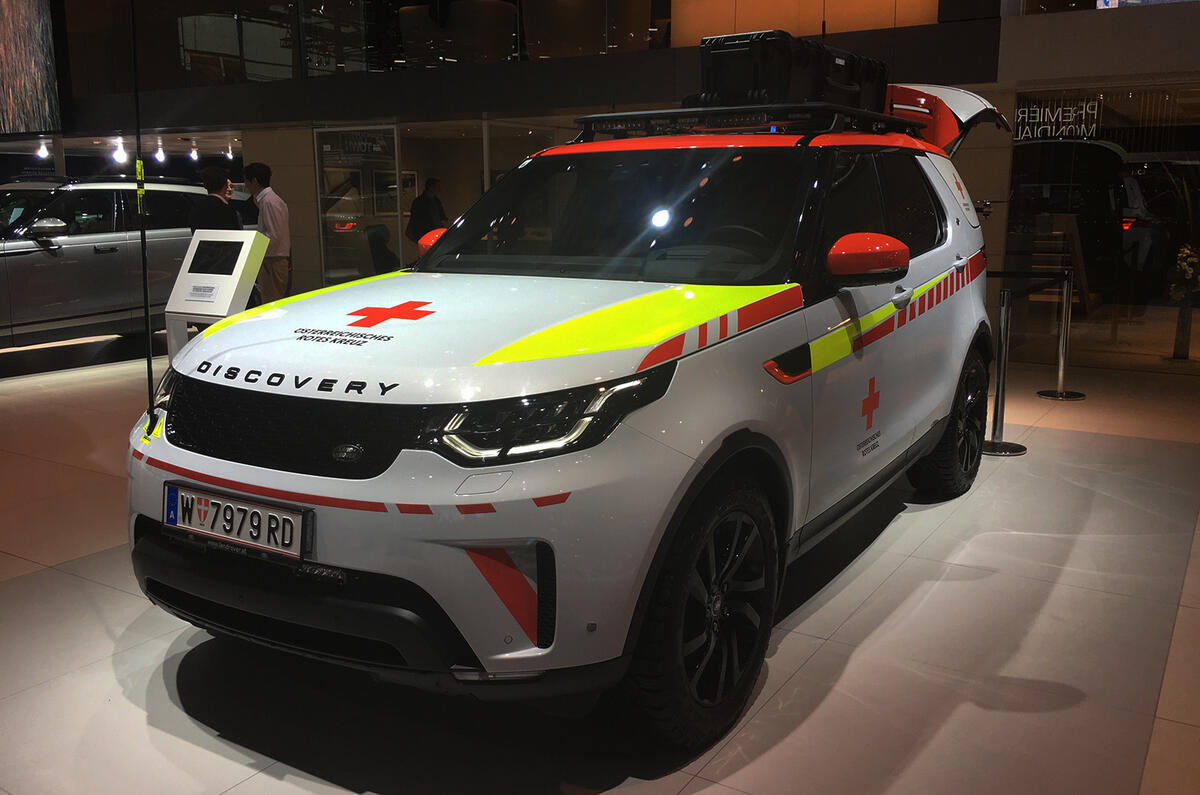 Land Rover SVO creates bespoke Red Cross Discovery