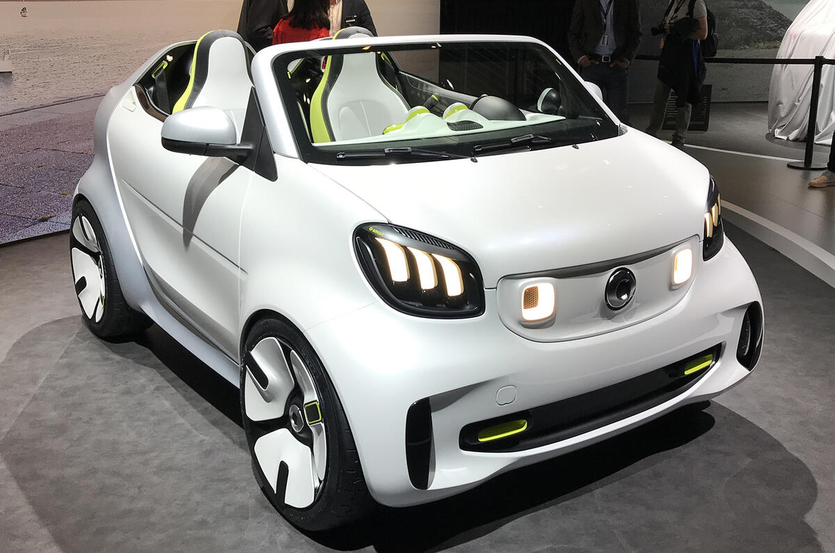 Smart Forease concept shown at Paris motor show