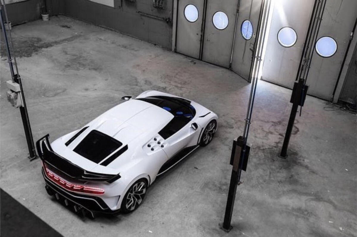 Bugatti Centodieci leak - front