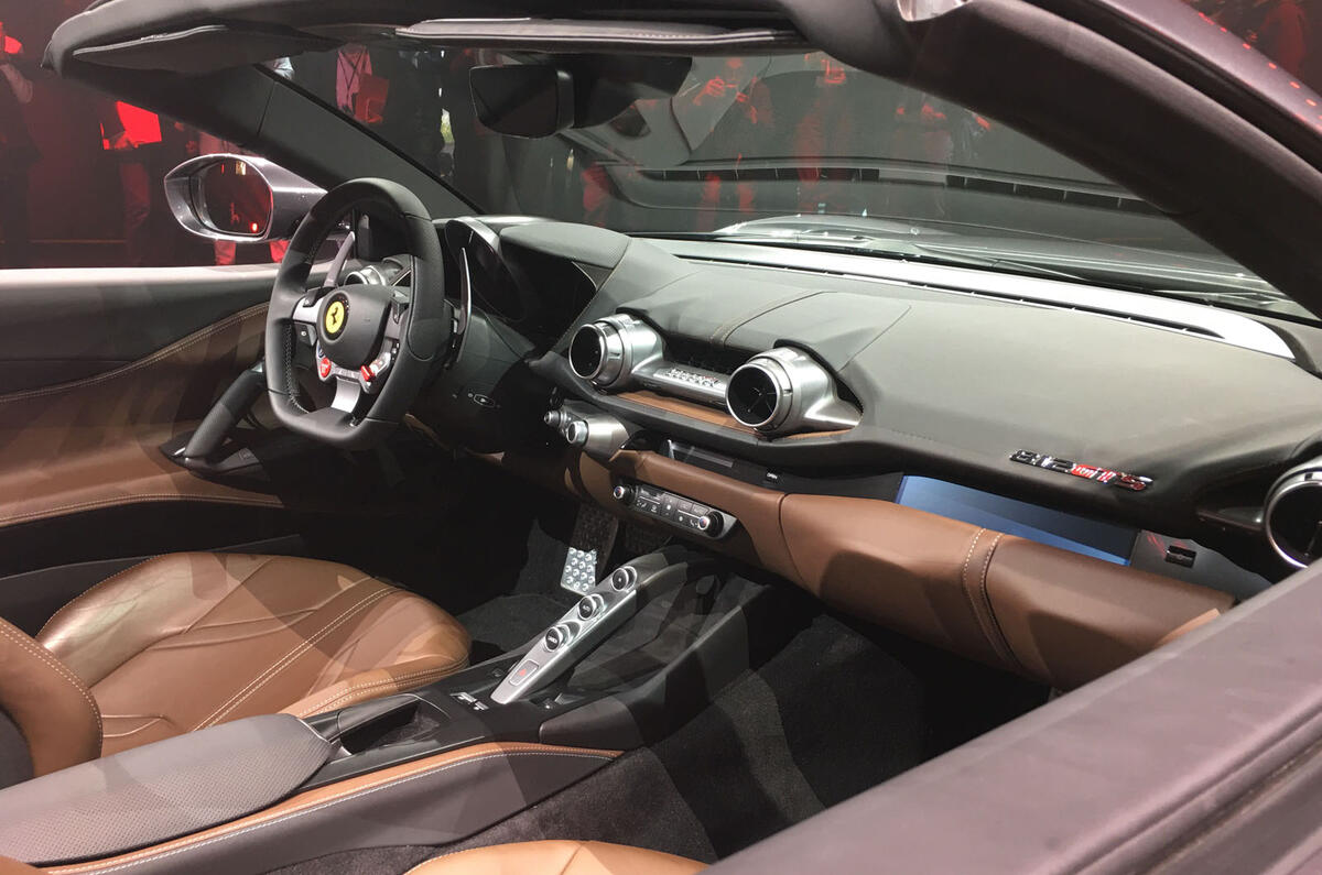 Ferrari 812 GTS reveal - static dashboard