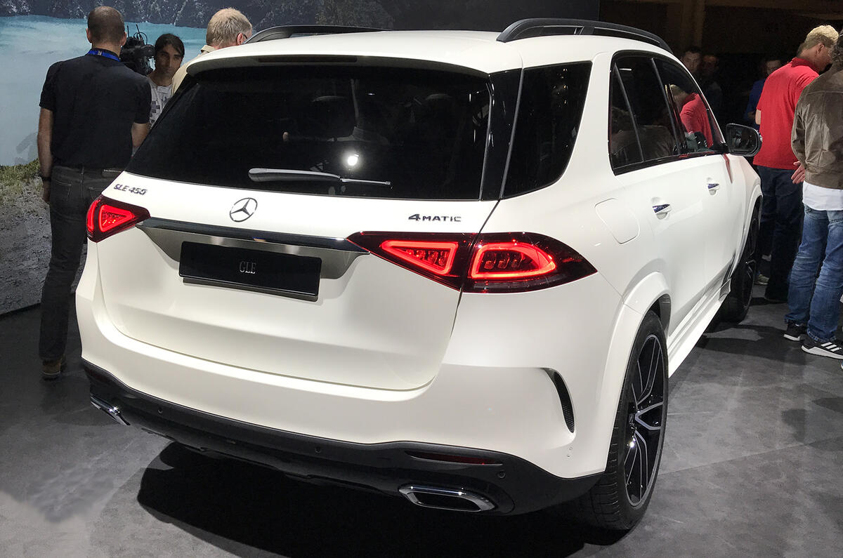 2019 Mercedes GLE gets long-range hybrid and trick suspension