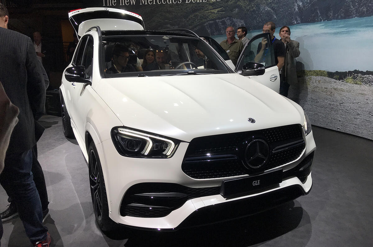 2019 Mercedes GLE gets long-range hybrid and trick suspension