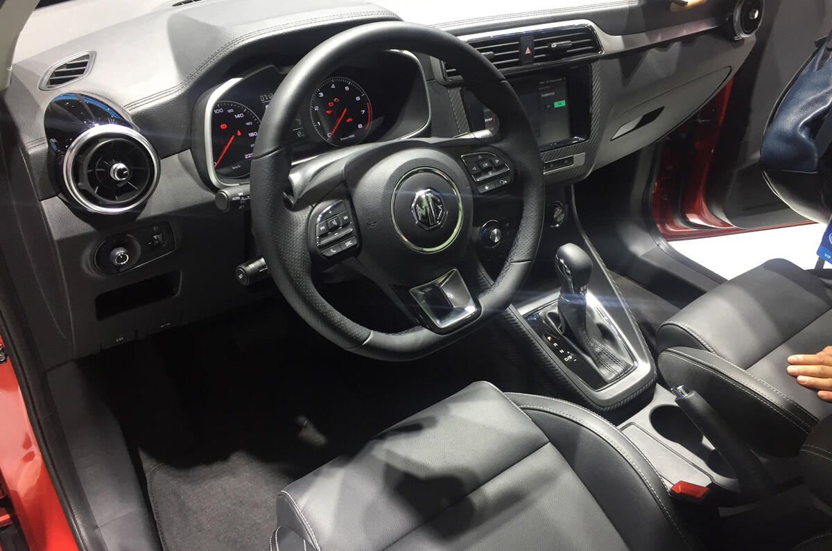 MG ZS small SUV revealed