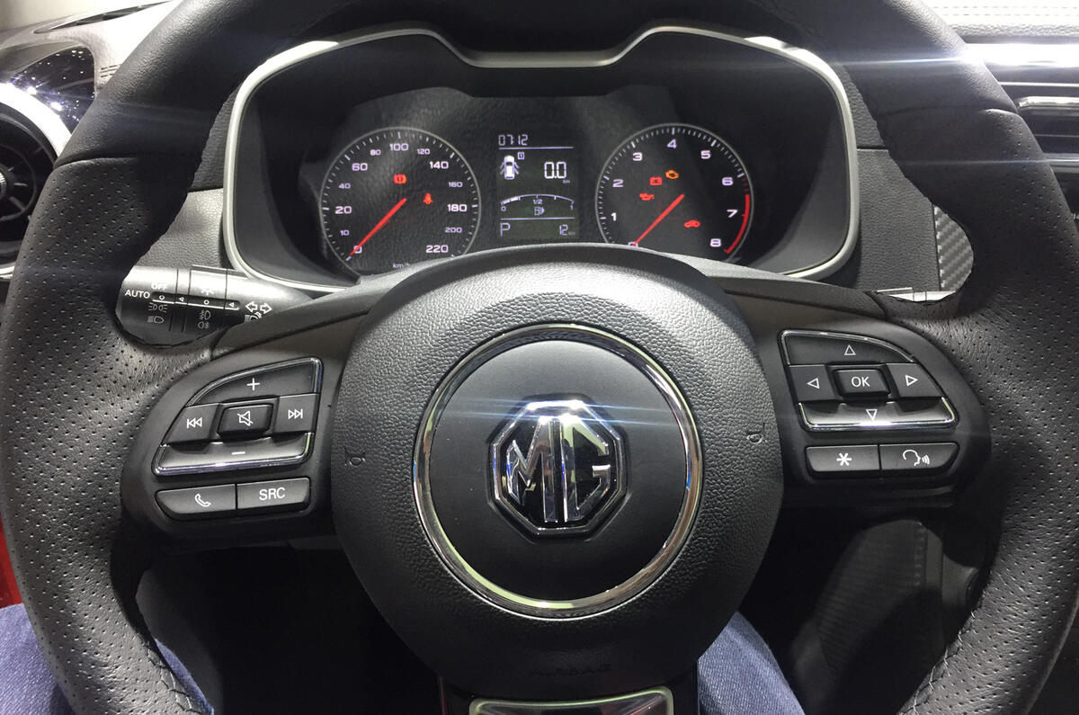 MG ZS small SUV revealed