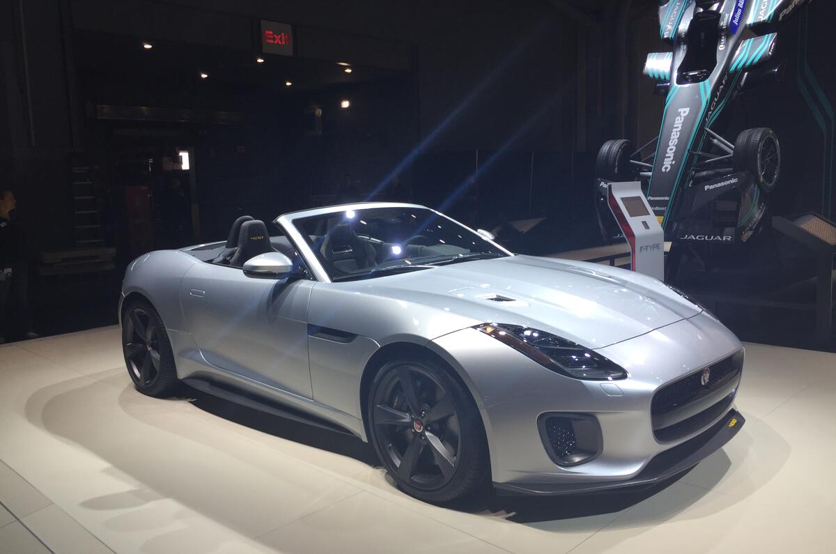 Jaguar F-Type Sport 400