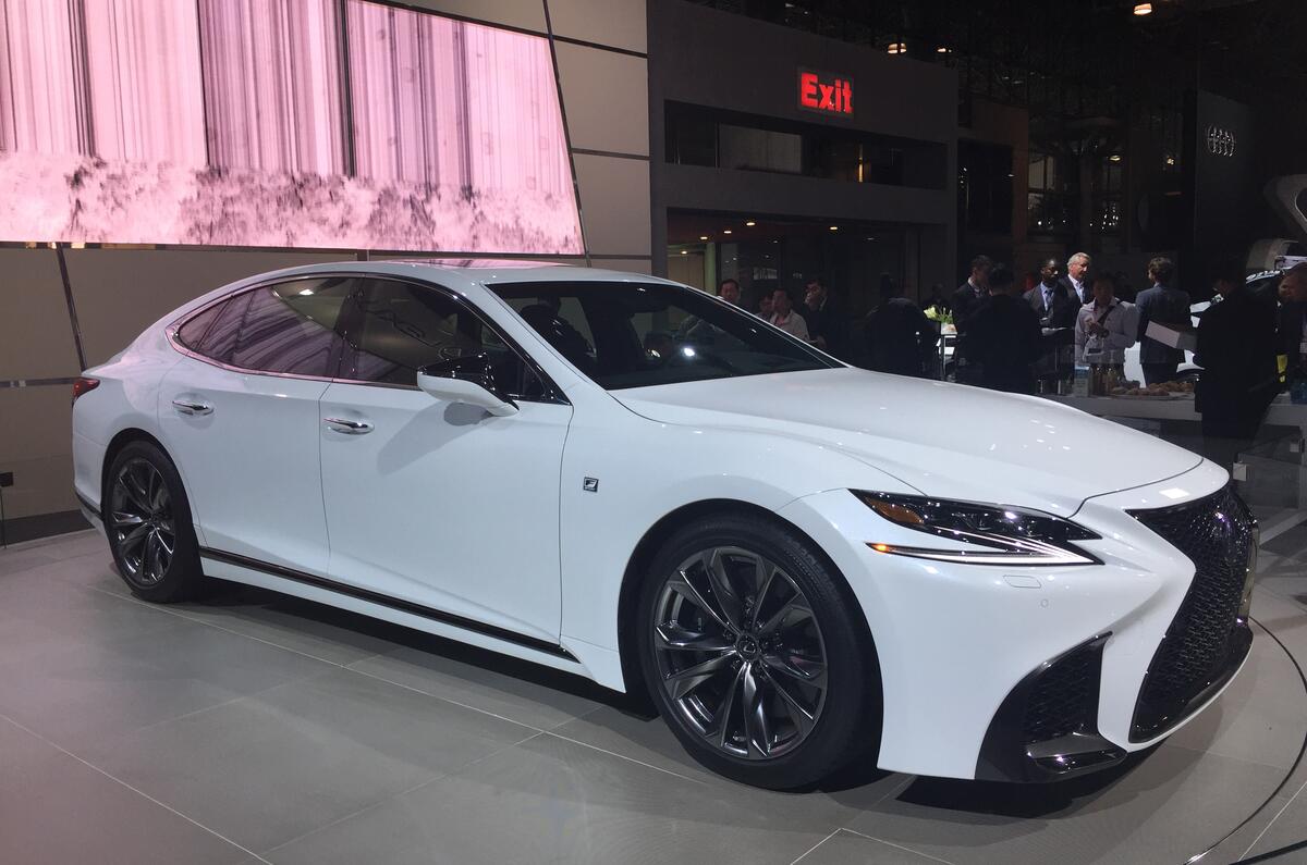 Lexus LS F Sport