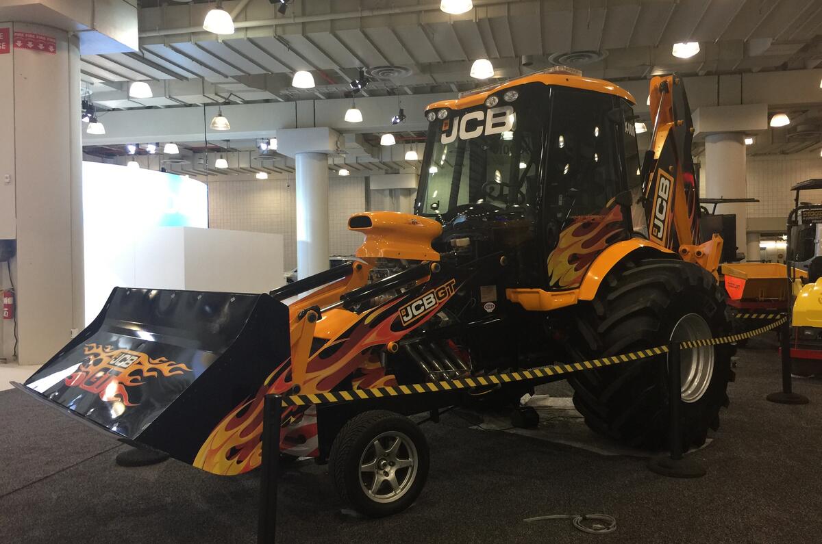 JCB GT