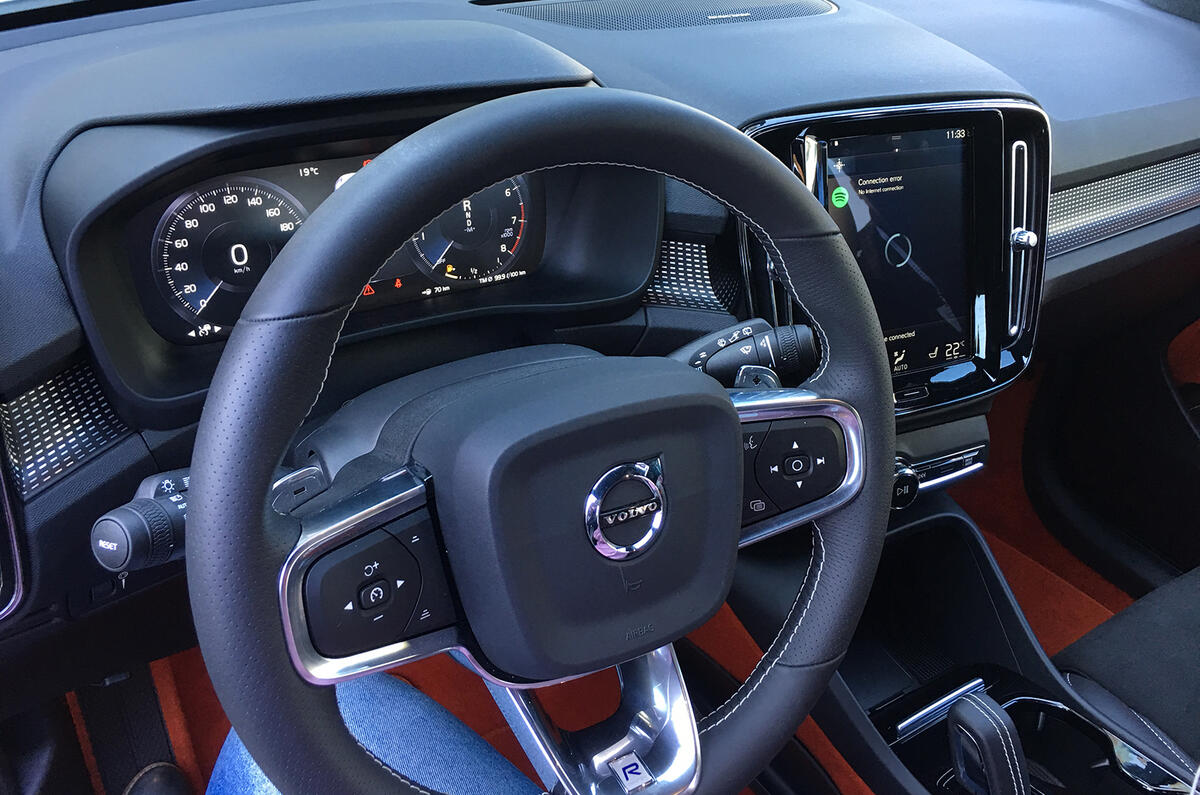 New Volvo XC40 interior