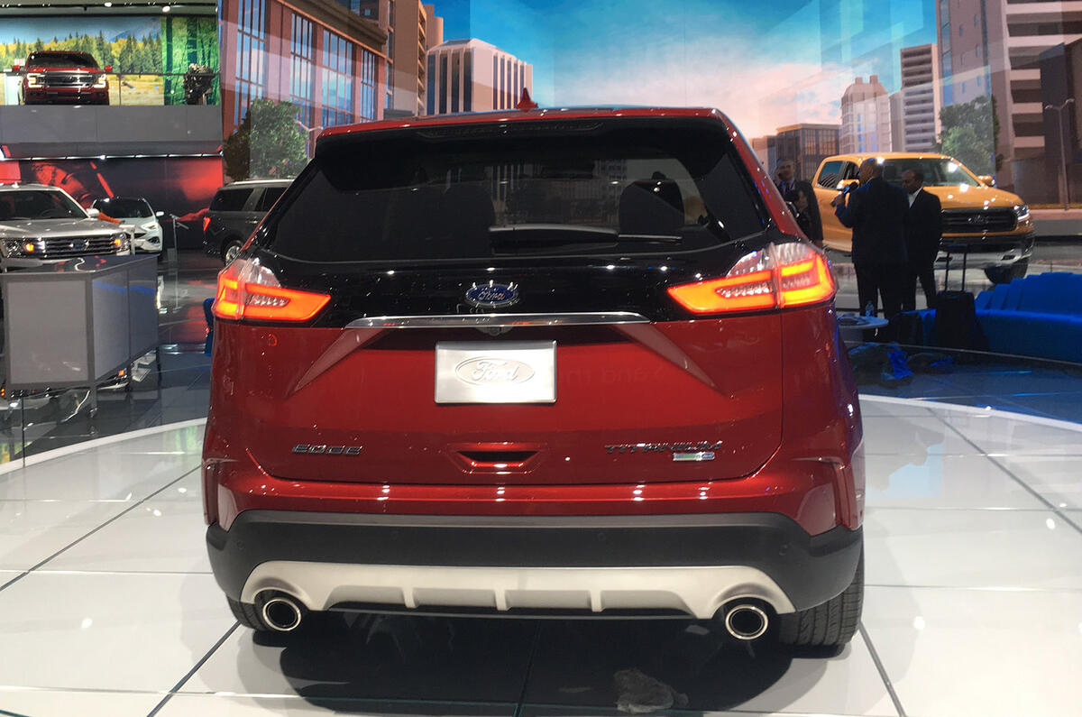 Facelifted Ford Edge revealed to American market