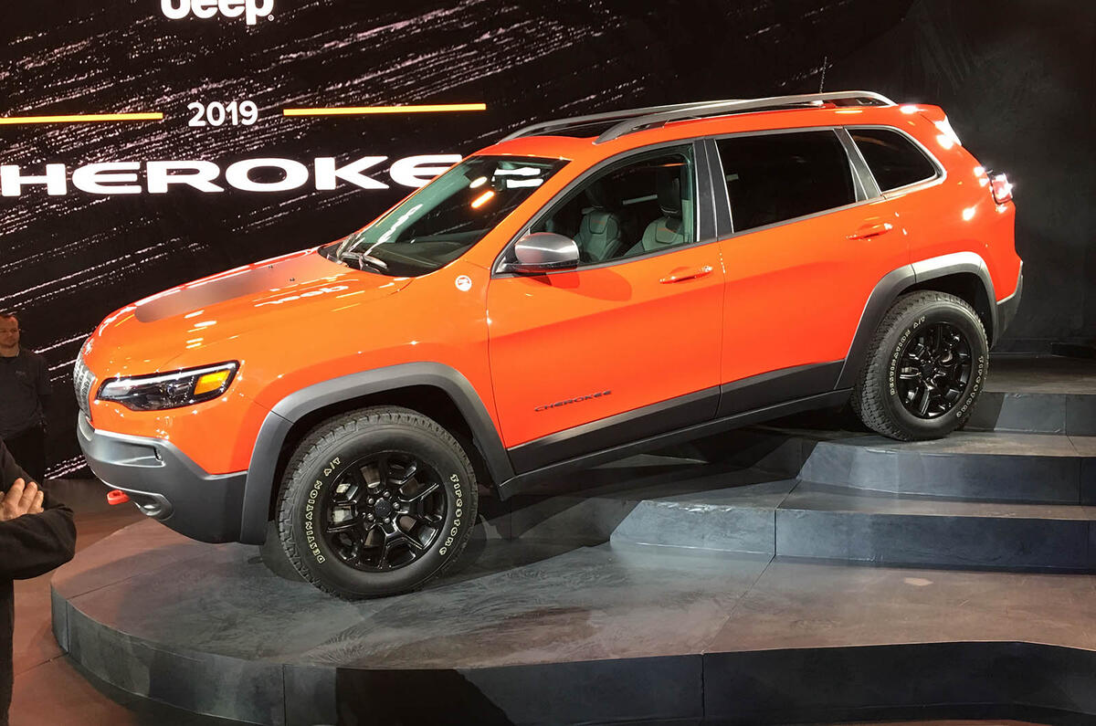 Jeep Cherokee revealed ahead of Detroit motor show