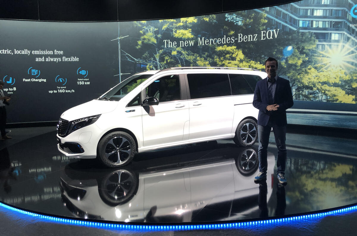 Mercedes-Benz EQV official reveal - front 3/4