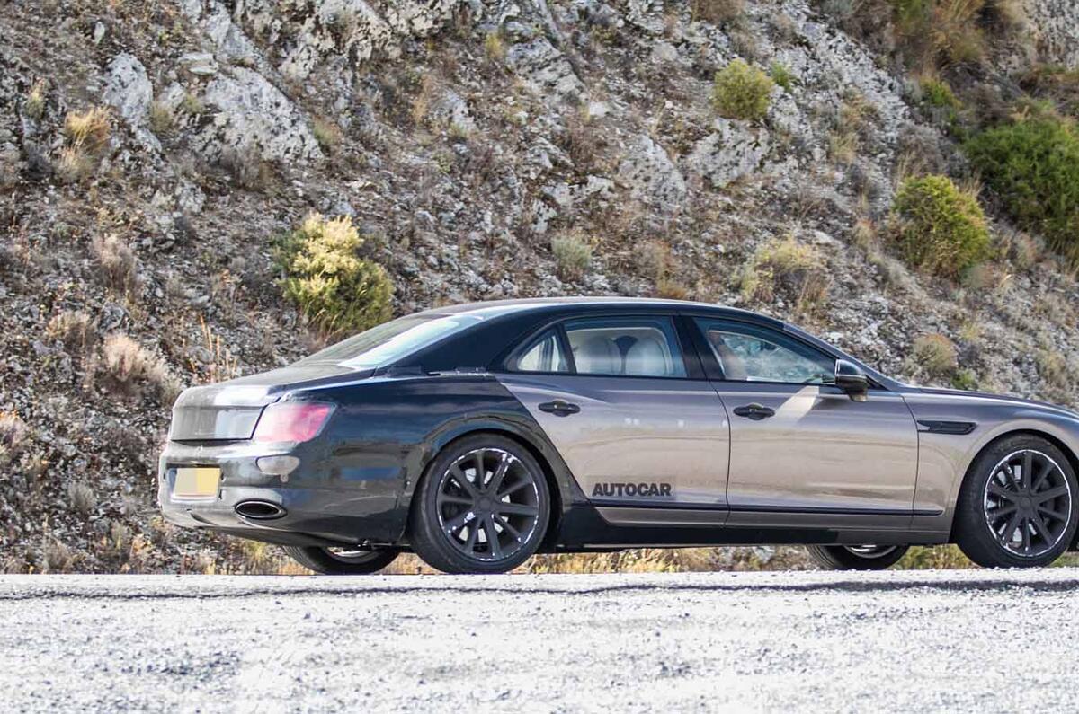 Bentley Flying Spur Speed spyshots
