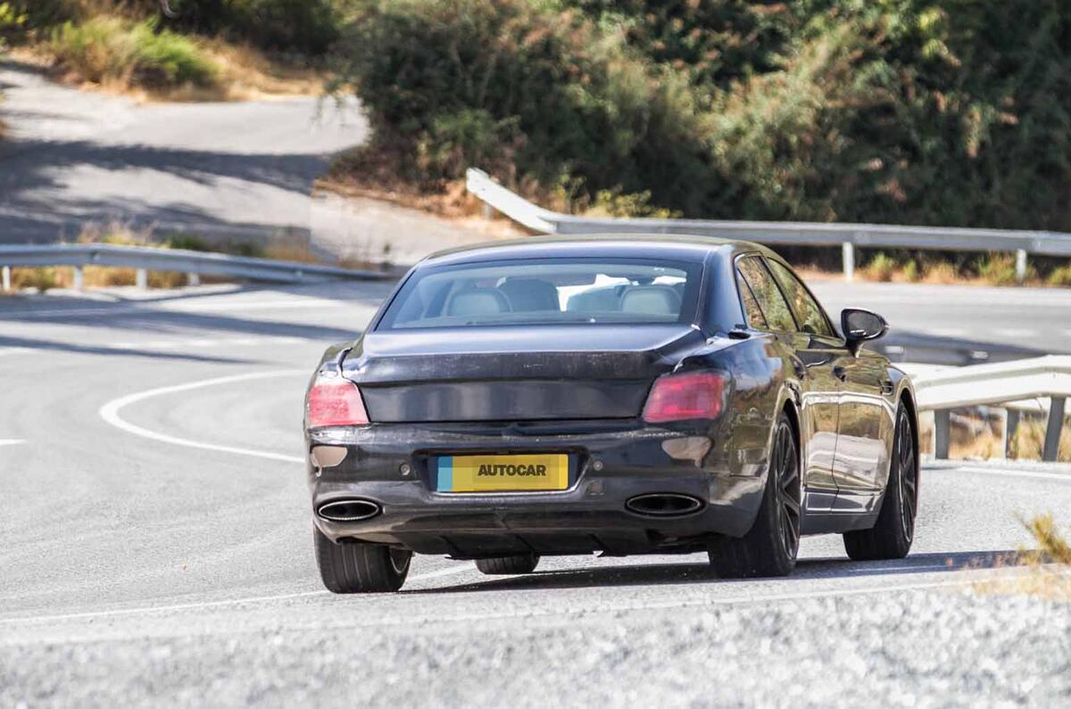 Bentley Flying Spur Speed spyshots