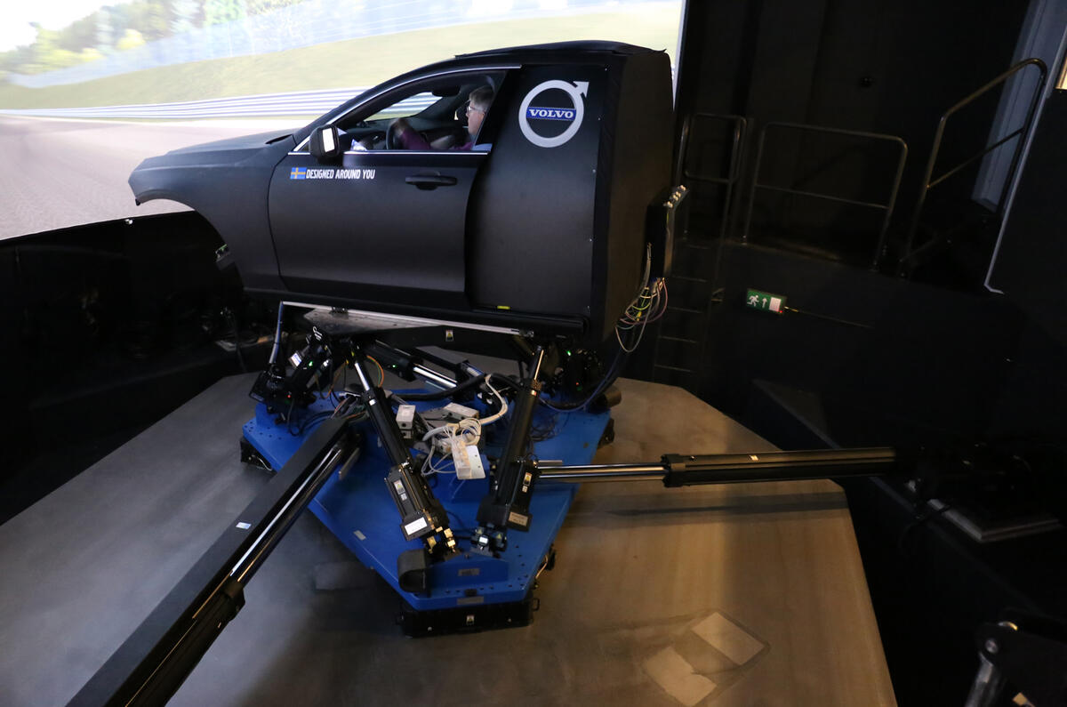 Trying out Volvo's XC60 chassis simulator