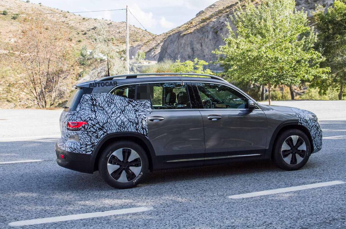 New Mercedes EQB spyshots