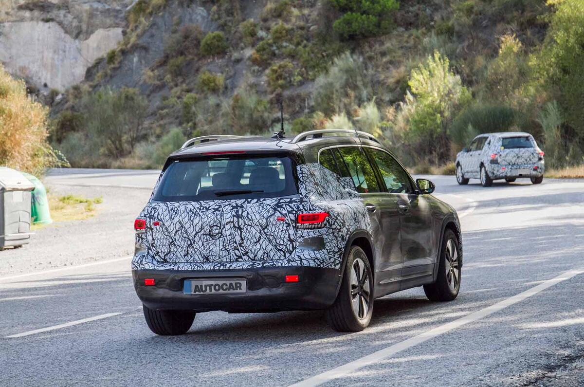 New Mercedes EQB spyshots