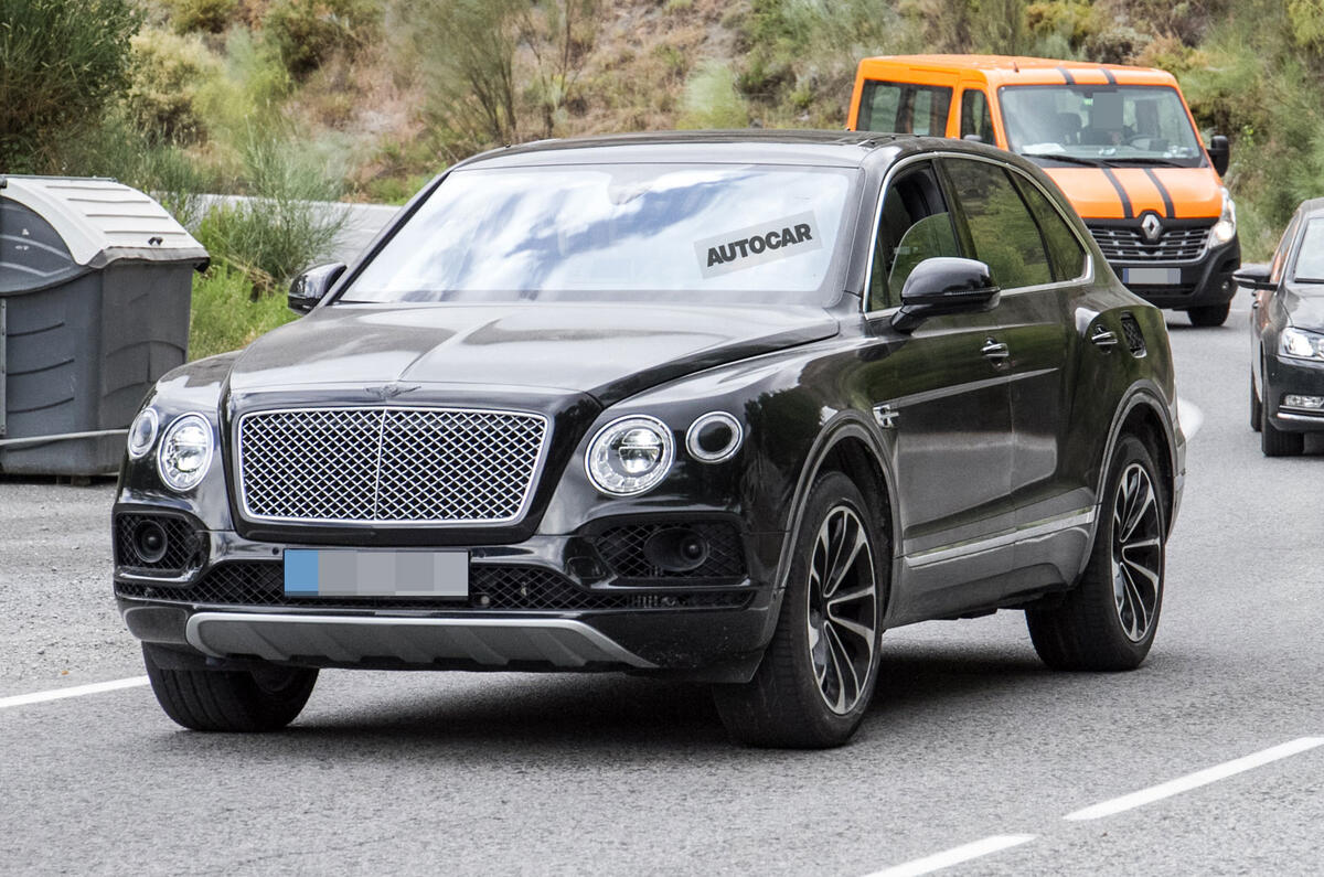 Bentley Bentayga plug-in hybrid due in 2018