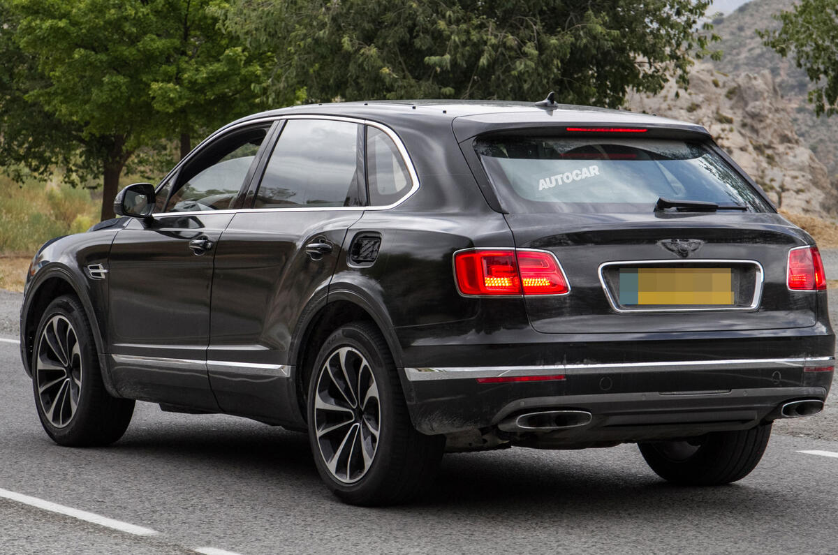 Bentley Bentayga plug-in hybrid due in 2018