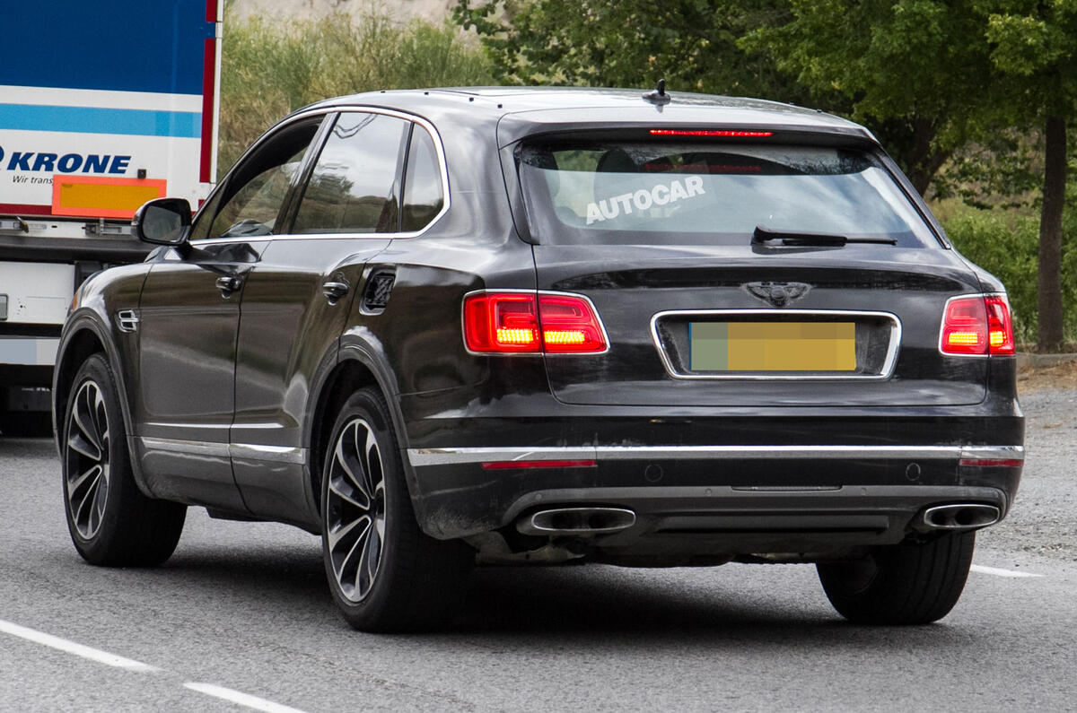 Bentley Bentayga plug-in hybrid due in 2018