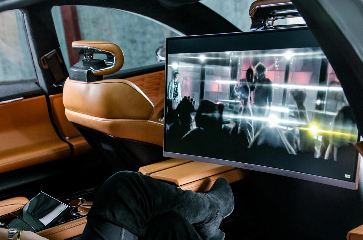 Fisker Emotion revealed at CES with 400-mile range