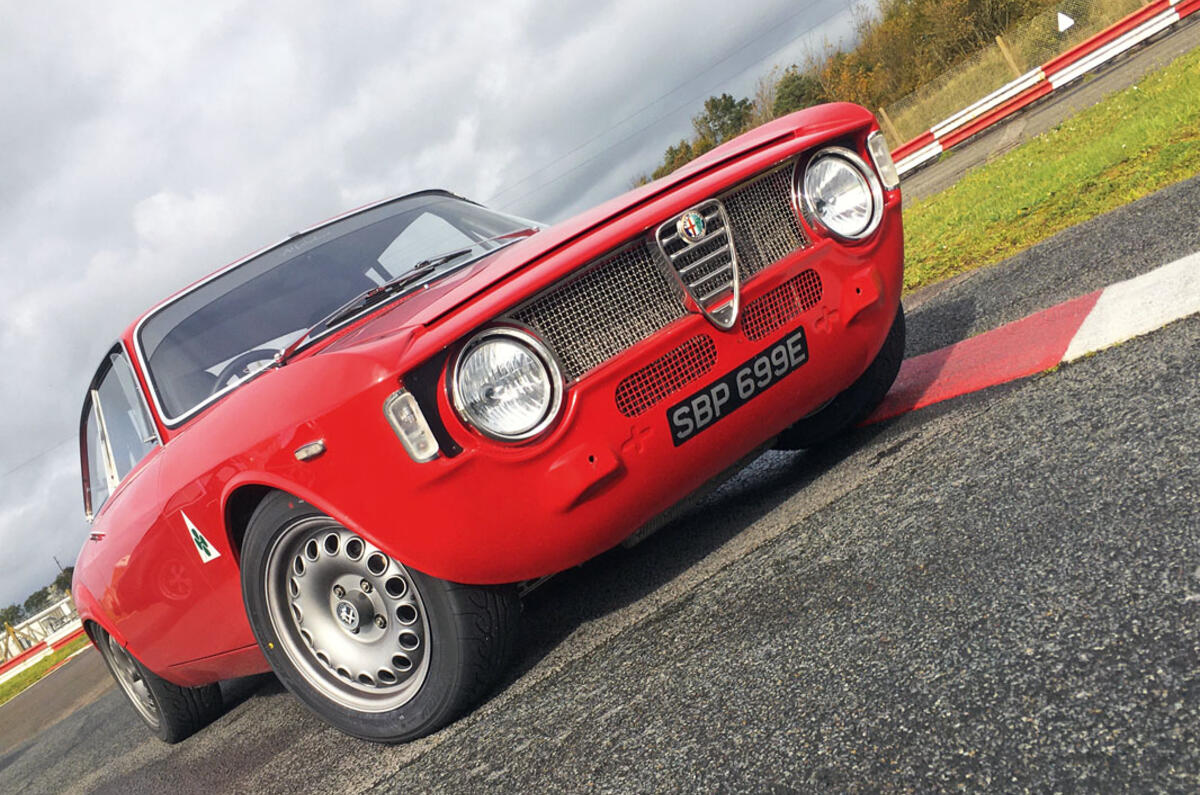 Alfa Romeo GTA-R 290 Alfa Romeo GTA-R 290