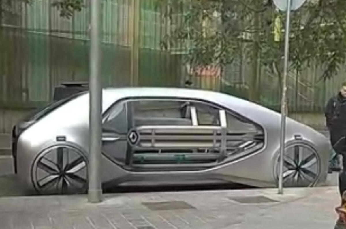 Renault shared mobility concept due at Geneva motor show