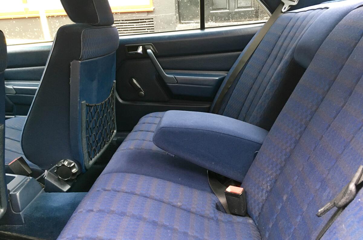 Mercedes 190E