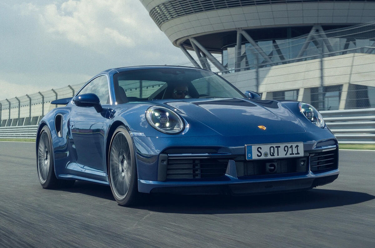 Porsche 911 Turbo 2020 official images - front