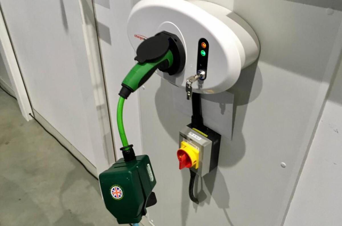 Type 2 plug