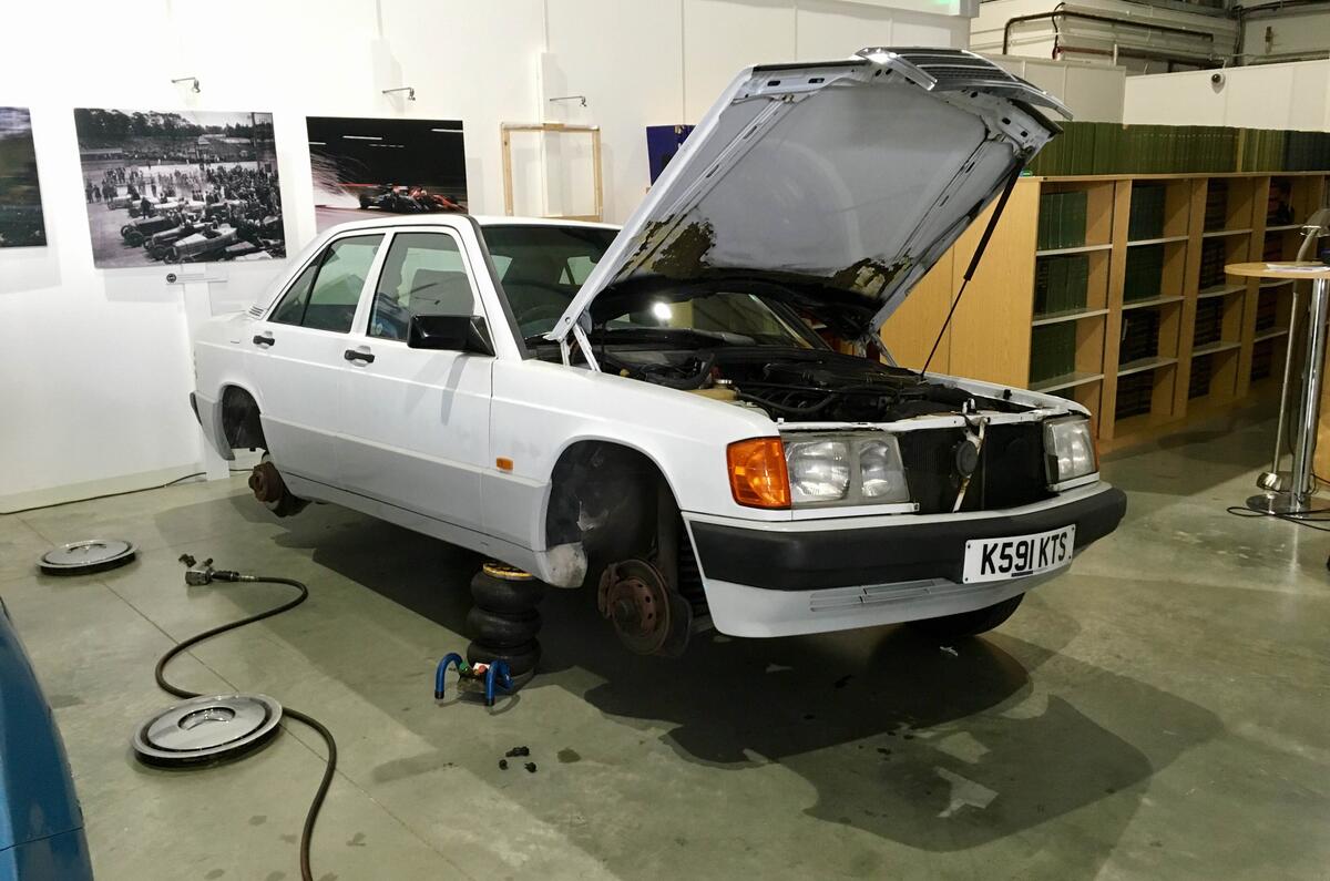 Mercedes 190E