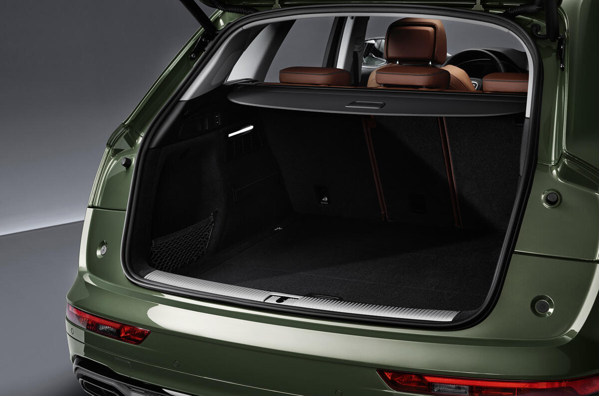 2020 Audi Q5 facelift - boot 2020 Audi Q5 facelift - boot