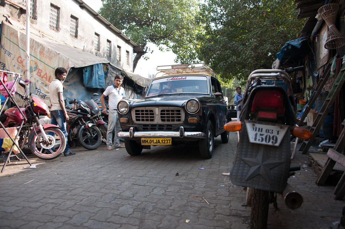 Padmini taxi