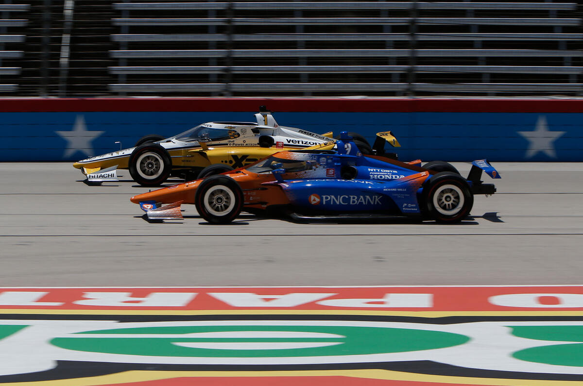 Indycar Texas Scott Dixon overtake
