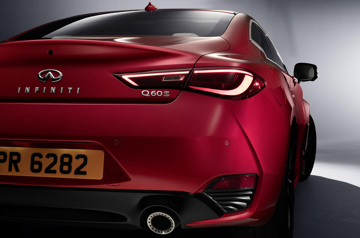 Infiniti Q60