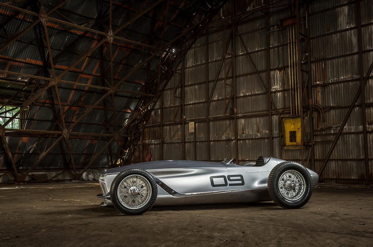 Infiniti Prototype 9 concept Pebble Beach