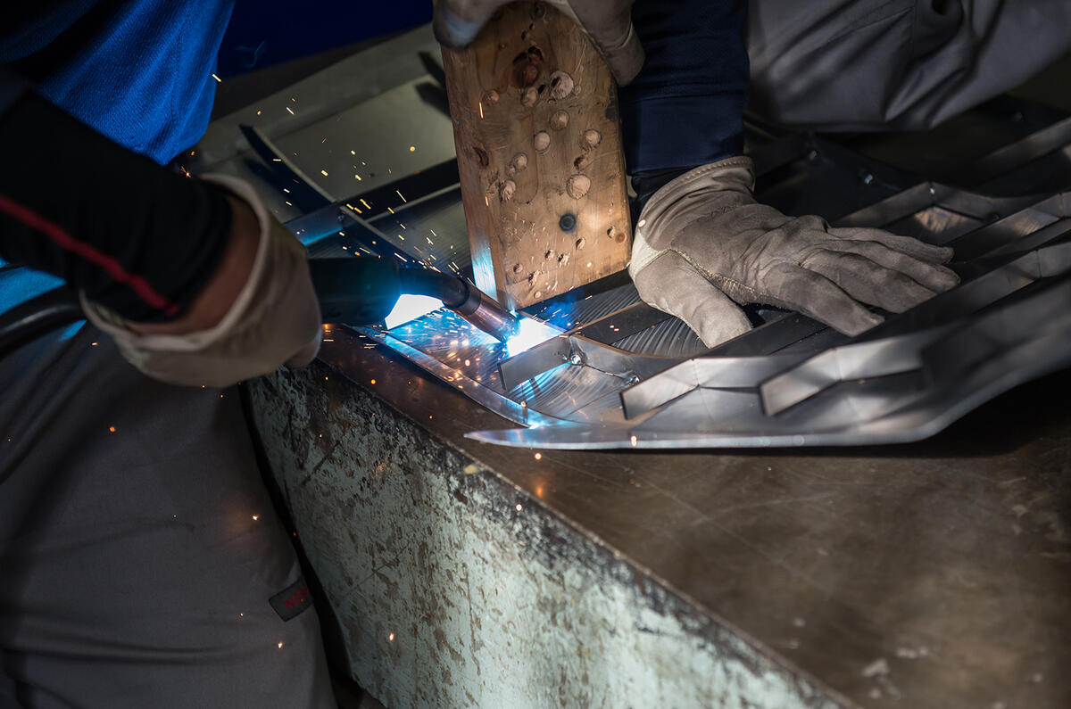 Infiniti Prototype 9 concept Pebble Beach