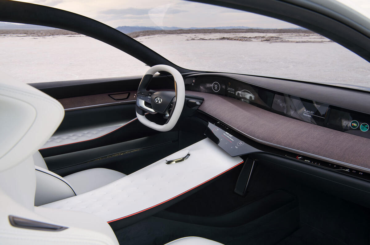 Infiniti Q Inspiration concept shows dramatic new design direction