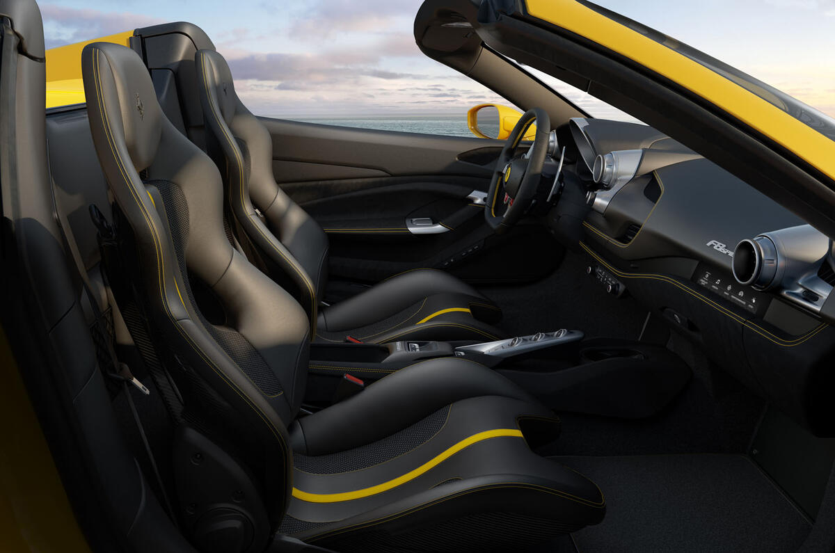 2020 Ferrari F8 Spider reveal - static interior
